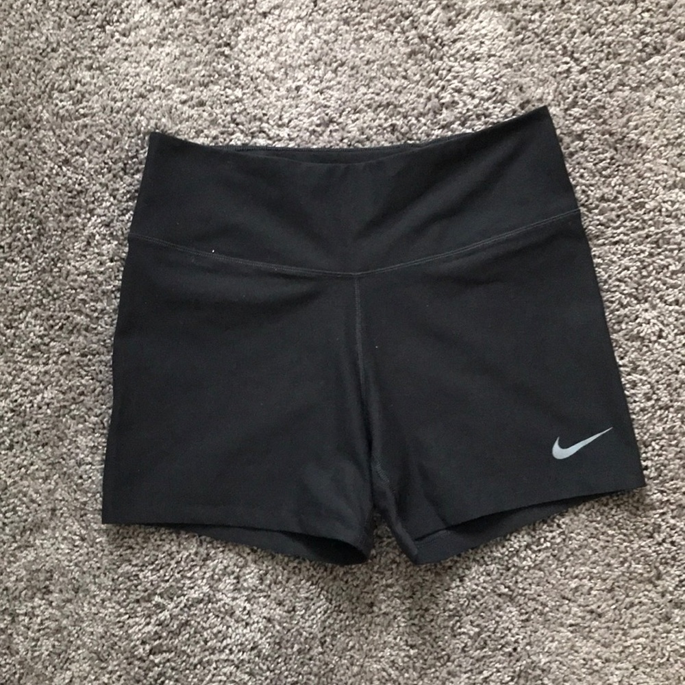 Nike one legend Spandex shorts